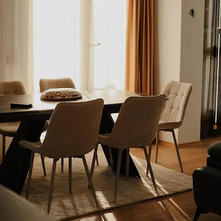 Ari Luxury 아파트 *